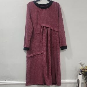 Elegant Burgundy Long Sleeve Dress